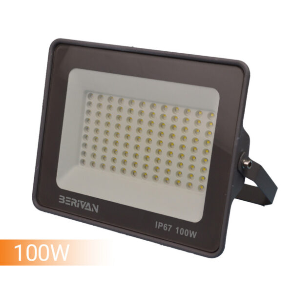 پروژکتور 100 وات مدل کیا نمای ایستاده